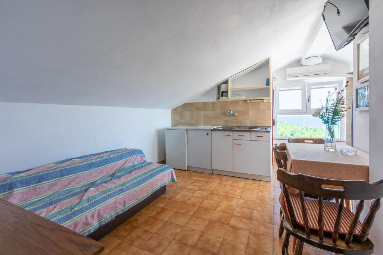 Apartments Rozaria Dramalj Kültér fotó