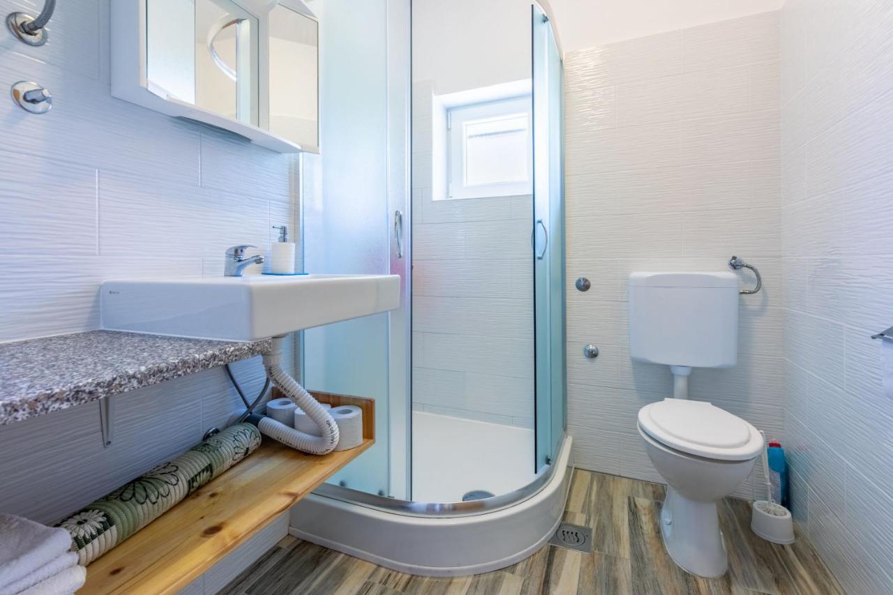 Apartments Rozaria Dramalj Kültér fotó