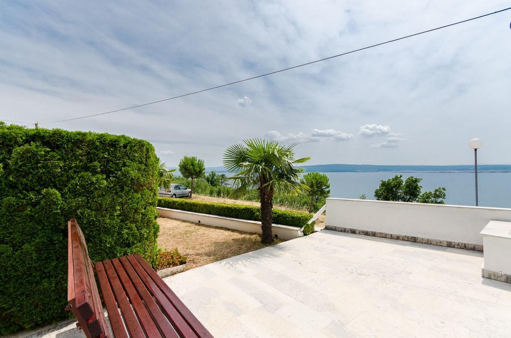 Apartments Rozaria Dramalj Kültér fotó